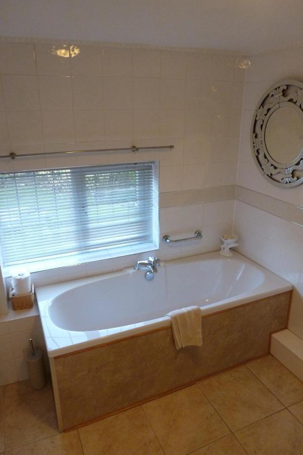 Newark Lodge Guest House Luaran gambar